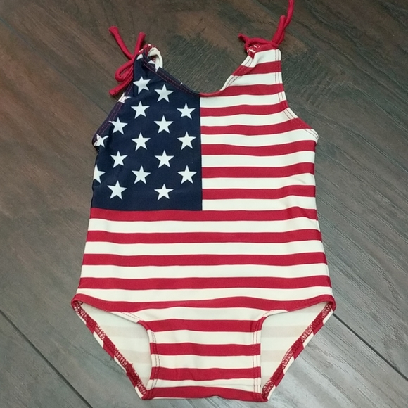Old Navy Other - Old Navy Swimsuit 🇺🇲